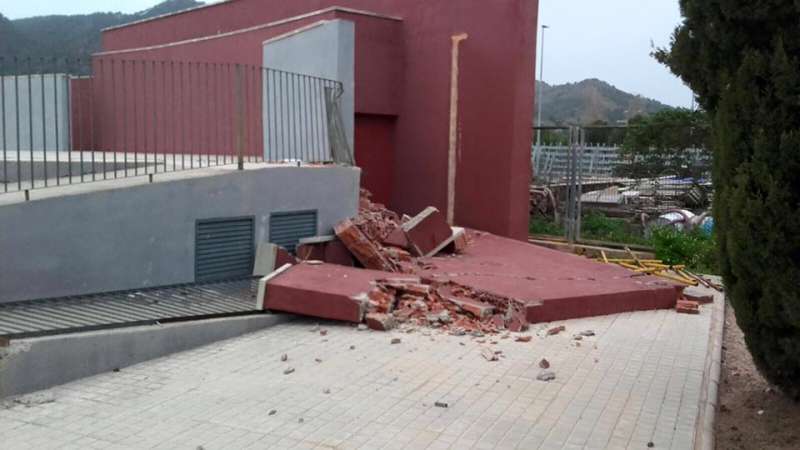 La pared derrumbada del anfiteatro de Benifairó de les Valls. EPDA La pared derrumbada del anfiteatro de Benifairó de les Valls. EPDA