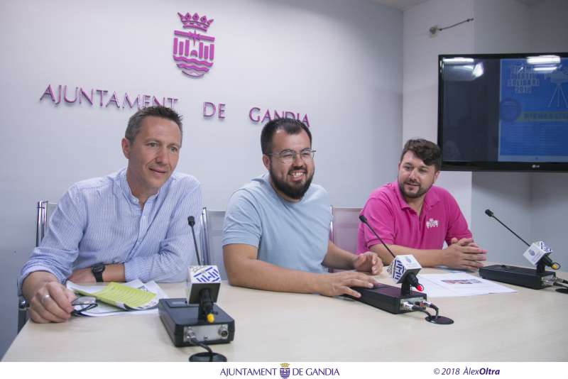 Presentació de la nova edició del Cinema d?Estiu Solidari de Gandia. EPDA Presentació de la nova edició del Cinema d?Estiu Solidari de Gandia. EPDA