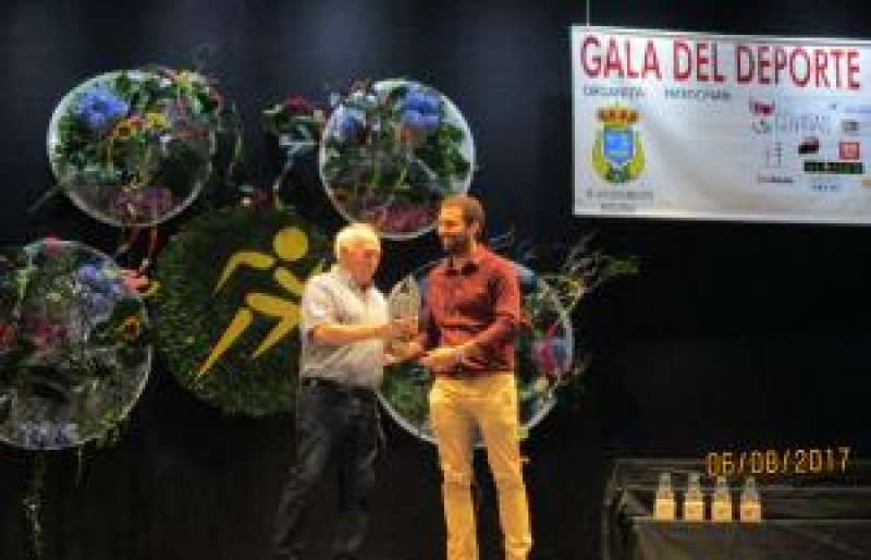 Un momento de la Gala del Deporte de Requena. EPDA Un momento de la Gala del Deporte de Requena. EPDA