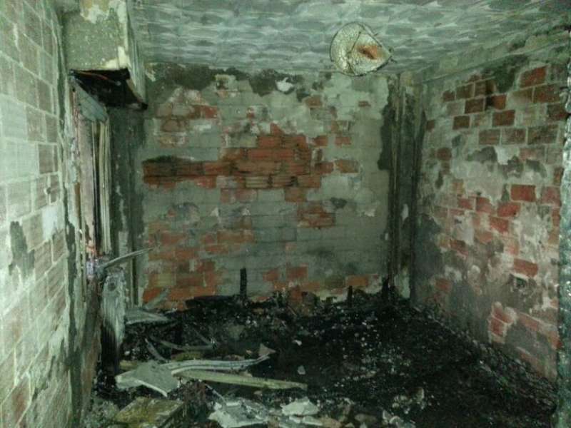 Habitación afectada por el fuego de Torrent. EPDA Habitación afectada por el fuego de Torrent. EPDA