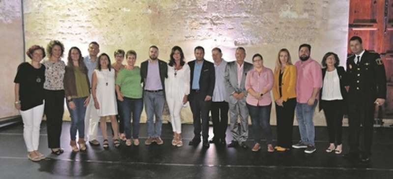 Càrrecs polítics i tècnics en la presentació del pla d?igualtat en Albalat. / epda Càrrecs polítics i tècnics en la presentació del pla d?igualtat en Albalat. / epda