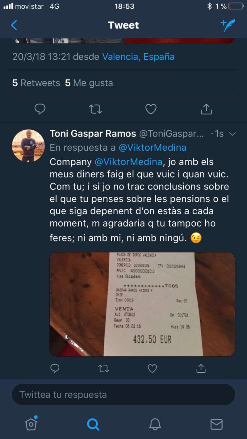 El concejal de Compromís de Torrent, Víctor Medina, recibió un ... El concejal de Compromís de Torrent, Víctor Medina, recibió un ...