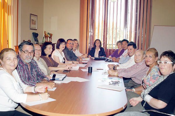 Miembros del Consejo Asesor de Comercio de Sagunto. EPDA
