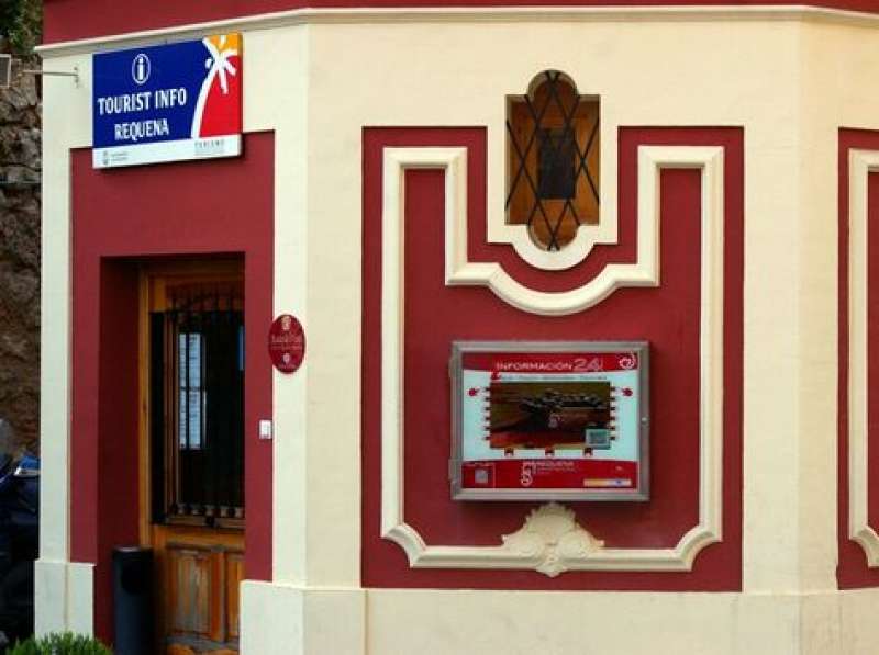Oficina de Turismo de Requena. EPDA Oficina de Turismo de Requena. EPDA