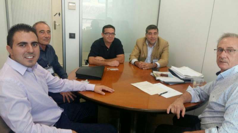 Reunión entre la AVT con la concejalía de Turismo. Reunión entre la AVT con la concejalía de Turismo.