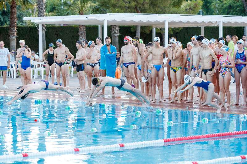 El Club de Natación Piscis de Mislata durante el récord de la Hora. EPDA El Club de Natación Piscis de Mislata durante el récord de la Hora. EPDA