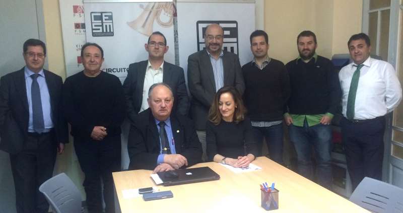 La Confederación Española de Sociedades Musicales se declara entidad solidaria con el alzhéimer de la mano de CEAFA La Confederación Española de Sociedades Musicales se declara entidad solidaria con el alzhéimer de la mano de CEAFA