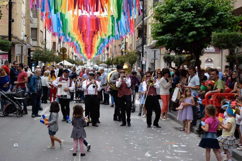 Multitudinari carnestoltes d Multitudinari carnestoltes d