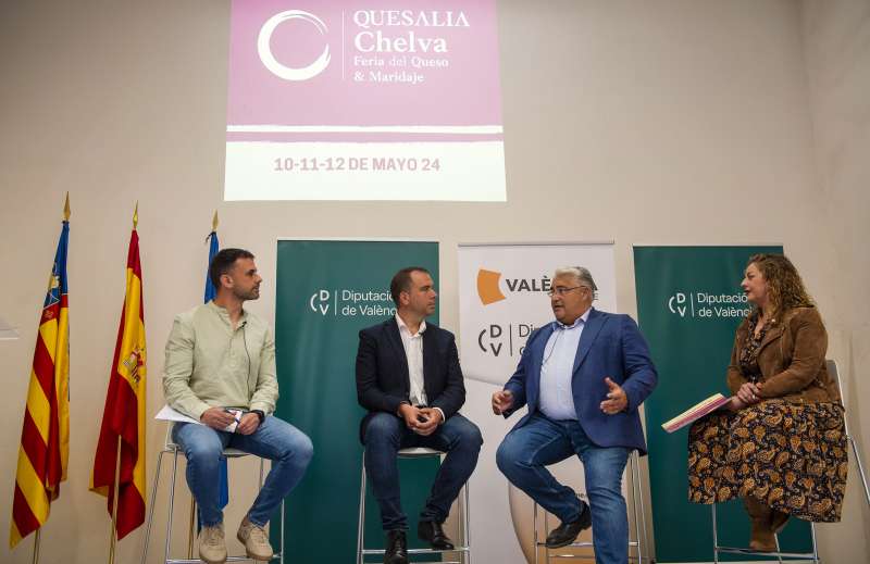 La Diputació de València acoge la presentación de la tercera edición de Quesalia, que se celebrará este fin de semana en la Plaza Mayor del municipio serrano. /EPDA