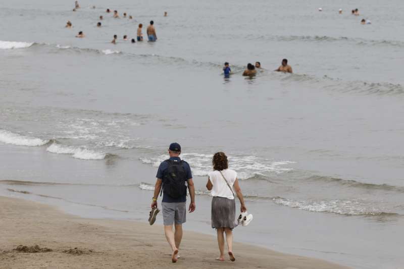 La playa de las Arenas en Valencia. EFE Ana EscobarArchivo
