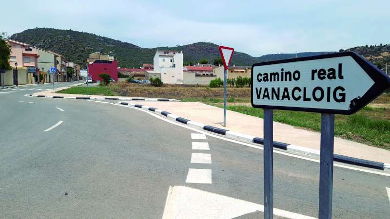 Camino Real de Vanacloig en Losa del Obispo / JTV