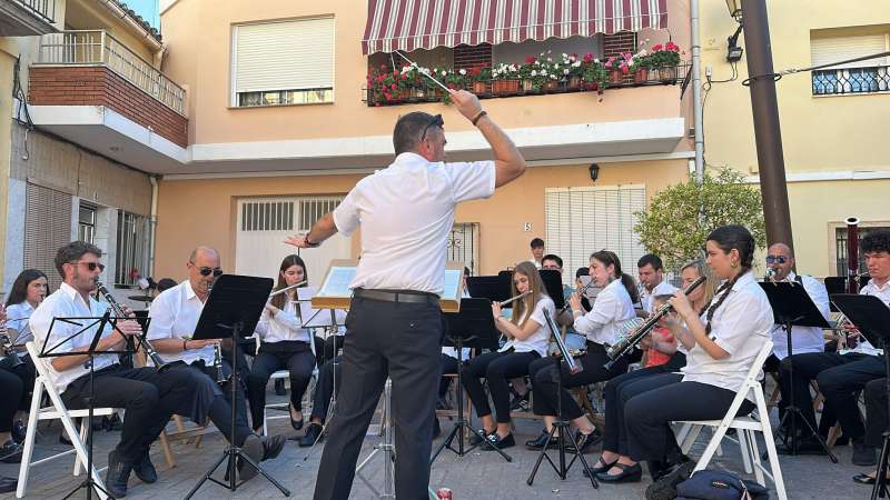 Concert a la Plaa Major dOlocau. EPDA