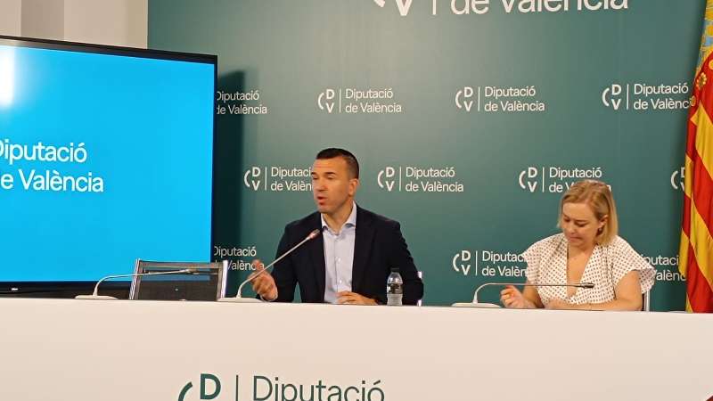Momp y Enguix han hecho balance de medio mandato.EPDA