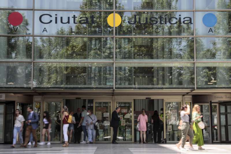 Vista general de la Ciudad de la Justicia de València. EFE/Ana Escobar/Archivo
