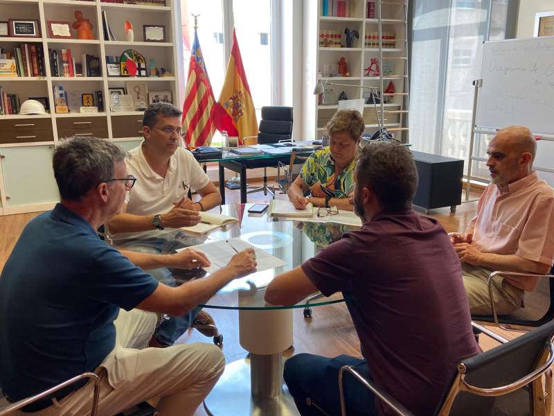 Foto de la reunin con Hidraqua  Foto: Ayuntamiento de Alfafar 