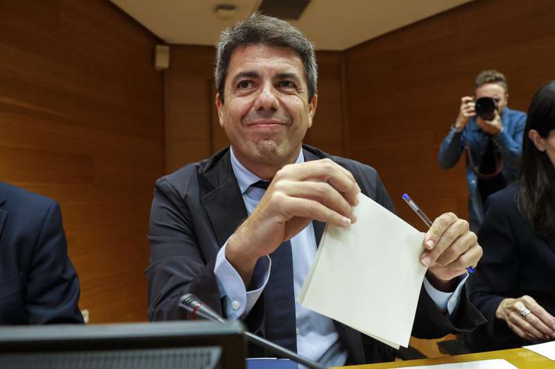 El expresident de la Generalitat valenciana Carlos Mazón, en una imagen de archivo. EFE/Manuel Bruque
