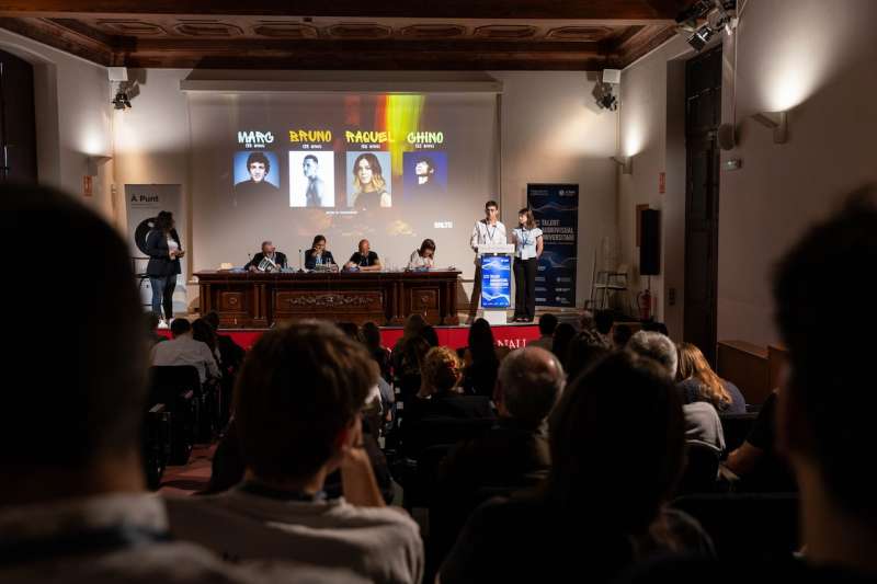 Pitching Universitats Valencianes |  punt
