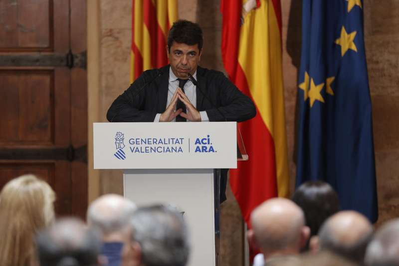 El president de la Generalitat, Carlos Mazn, asiste a la presentacin de la nueva carpeta ciudadana del Plan Simplifica de la Generalitat. EFEManuel Bruque