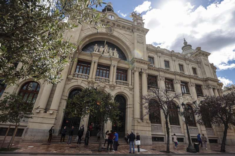Antiguo edificio de Correos y Telégrafos de Valencia. Archivo/EFE/Manuel Bruque
