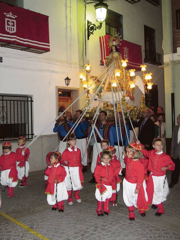 Disfraz de pintores en el Carnaval de Xàbia - Jávea.com