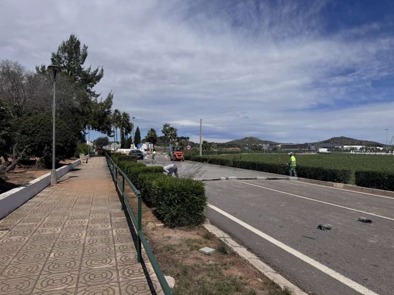 Arrancan las obras para transformar la CV-374 de Loriguilla en un �rea recreativa. EPDA