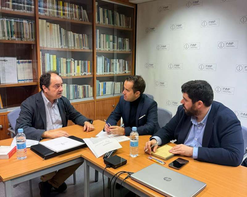 El encuentro entre los representantes de ambas entidades. EPDA