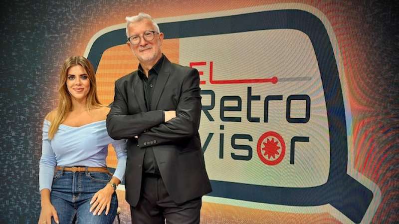 Presentadors de El Retrovisor Josep Ramon Lluch i Ana�s Ord��ez. EPDA