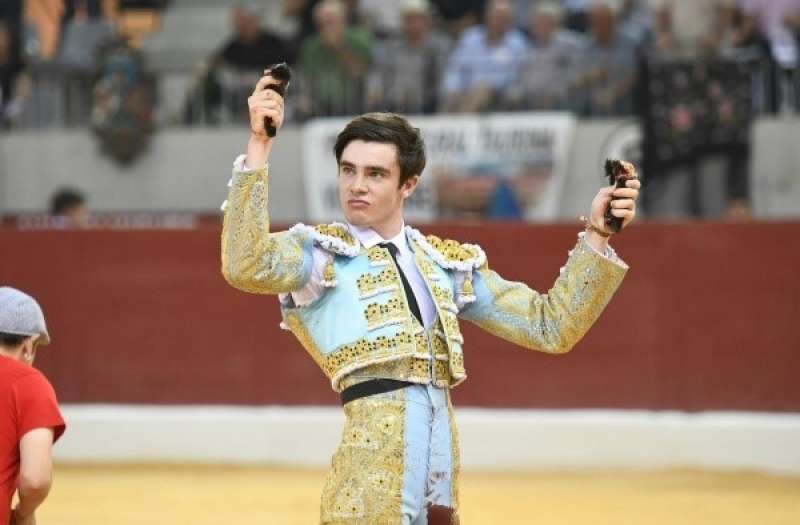 Mario Vilau, triomfador del Circuit Valenci de Novillades 2025.  EPDA