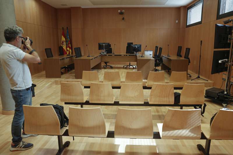 Imagen de archivo de una sala de juicios. EFE