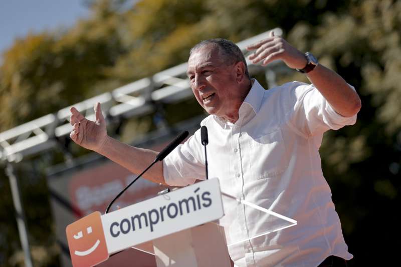 El candidato de la Compromís a la Presidencia de la Generalitat, Joan Baldoví, en un acto de partido. EFE/Manuel Bruque/Archivo