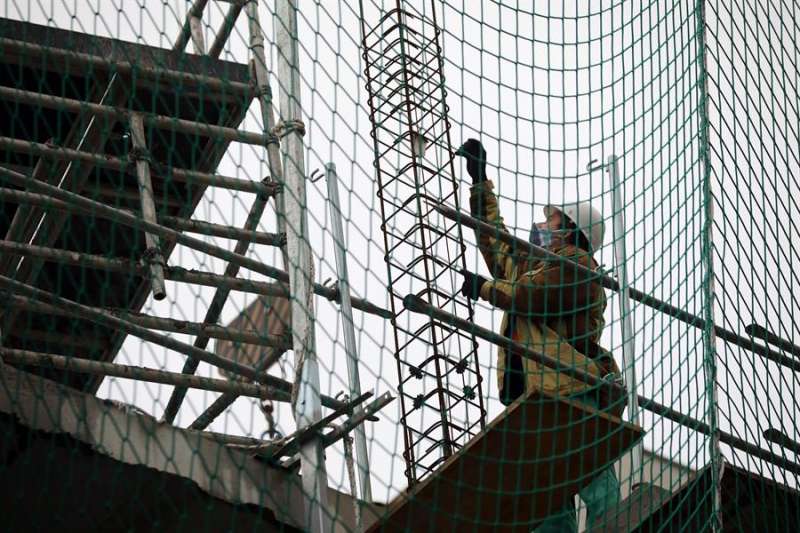 Trabajadores de la construccin en una obra. EFE Ana EscobarArchivo
