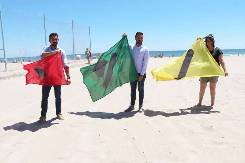 Banderas para personas daltÃ³nicas en Sagunt. / EPDA