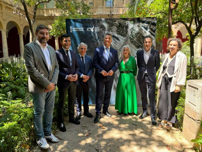 Imagen de los representantes de la Generalitat.  EPDA
