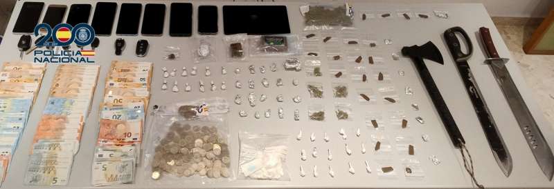 Material intervenido en la operaci�n, en una imagen de la Polic�a Nacional.
