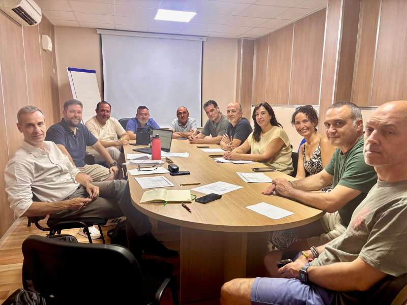 Reunio? de lAjuntament amb la Junta Directiva de EGM. EPDA