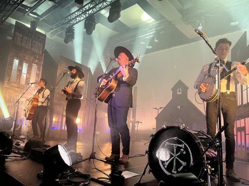 The Dead South conquistan Valencia con su folk sombrío y energía bluegrass. / EPDA