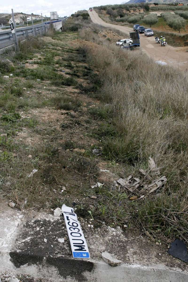 Accidente en el km. 20 de la A-35 en sentido Valencia. ArchivoEFEPAU BENLLOCH
