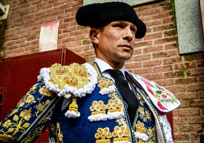 El programa taur� La pla�a ha canviat als diumenges a les 13.15 hores


