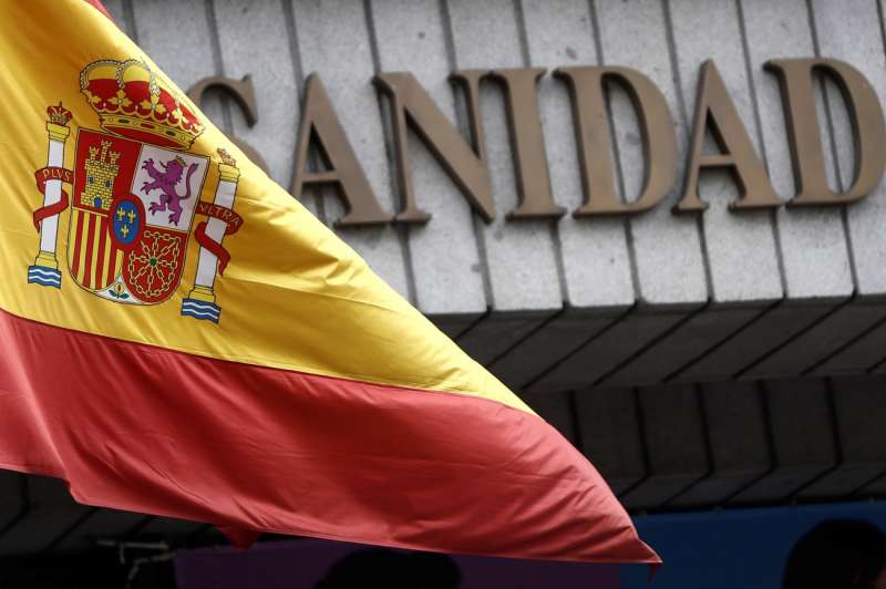 Imagen de archivo de la fachada del Ministerio de Sanidad. EFEKiko Huesca
