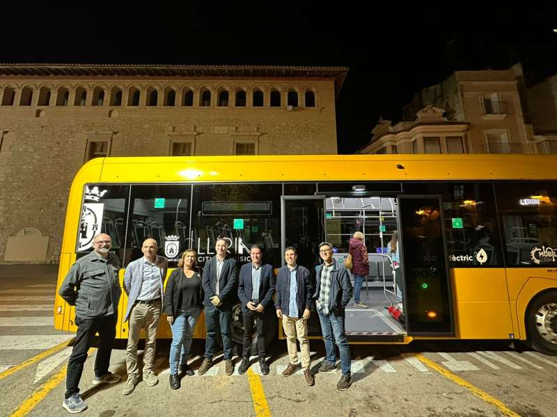 Nueva flota de autobuses urbanos de Llria.EPDA