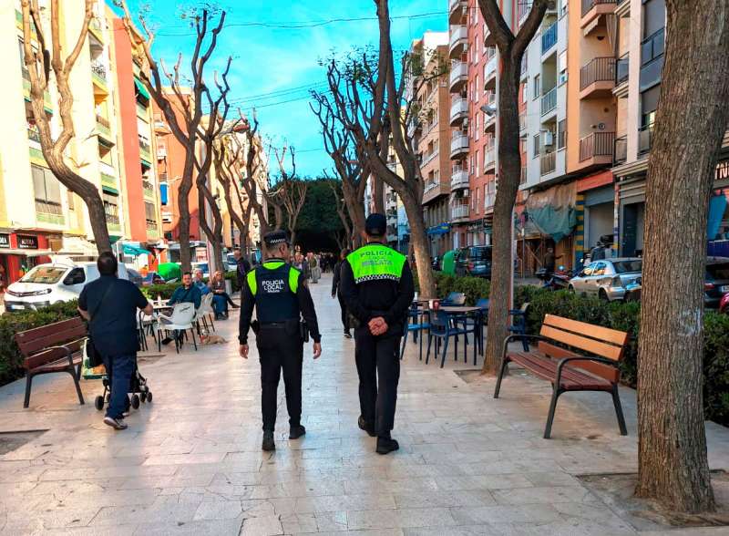 Patrulla Polica Local de Mislata.  EPDA
