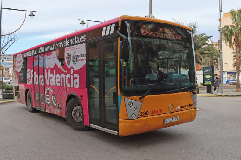 El autobs exprs de Xirivella al metro de Faitanar. EPDA