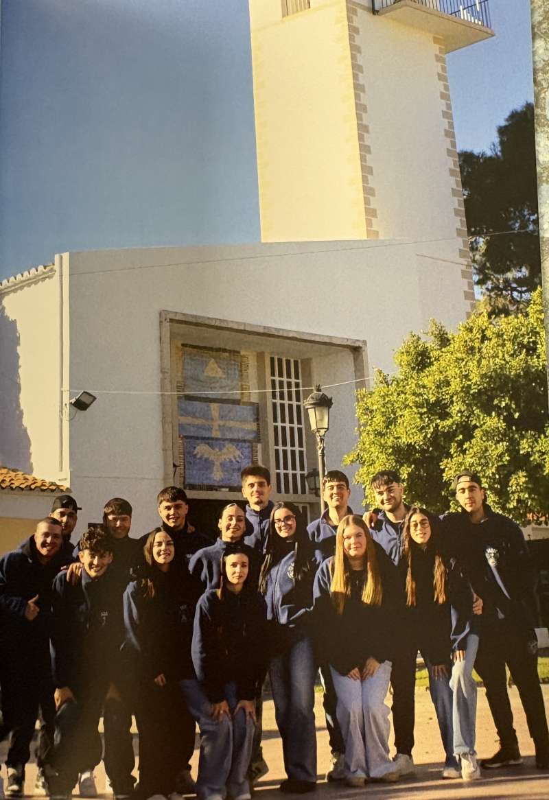 Festeros de las fiestas de Dome�o 2026.  EPDA