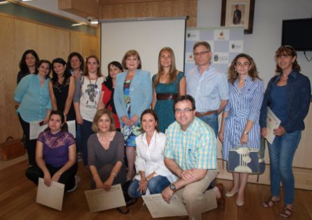 Algunos de los profesores mediadores junto a la Alcaldesa Soledad Ramón. Foto EPDA Algunos de los profesores mediadores junto a la Alcaldesa Soledad Ramón. Foto EPDA