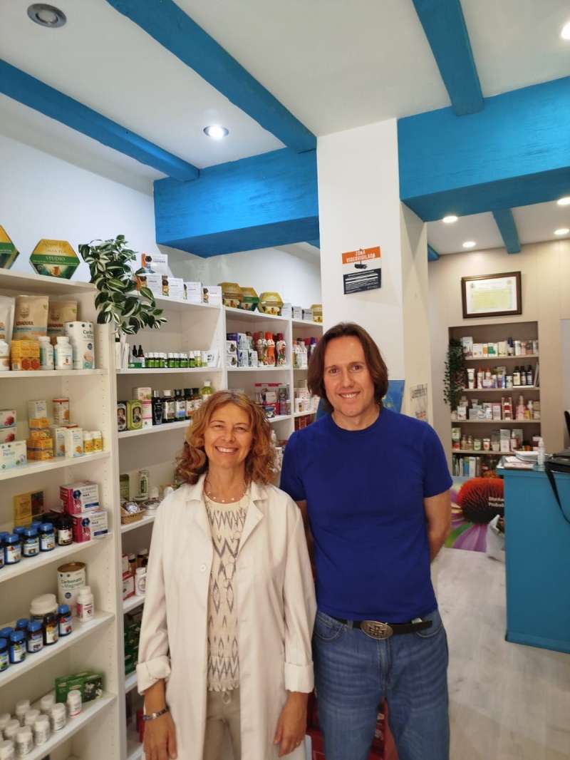 la visita del experto a uno de los comercios. EPDA