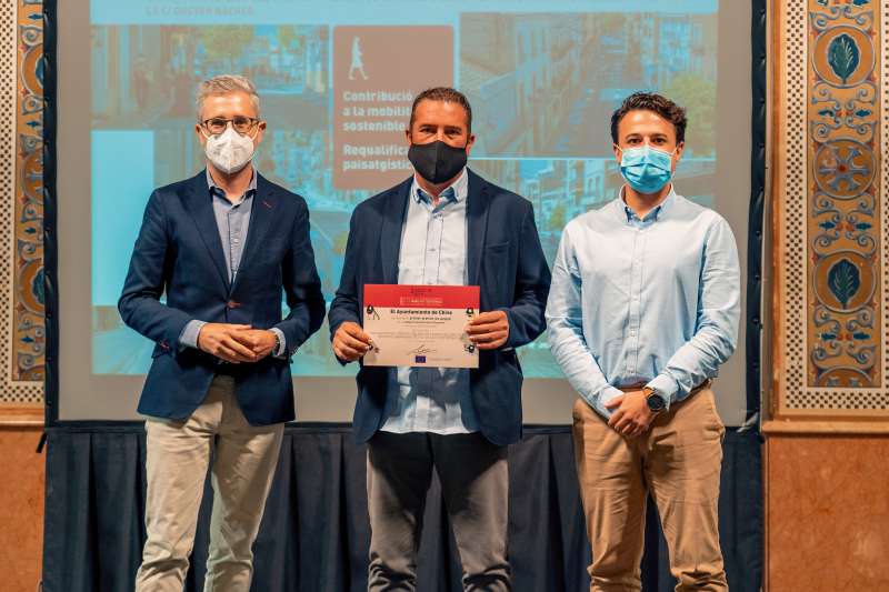 Chiva consigue el primer premio de Movilidad Urbana Sostenible por su actuaciÃ³n de urbanismo tÃ¡ctico. EPDA
