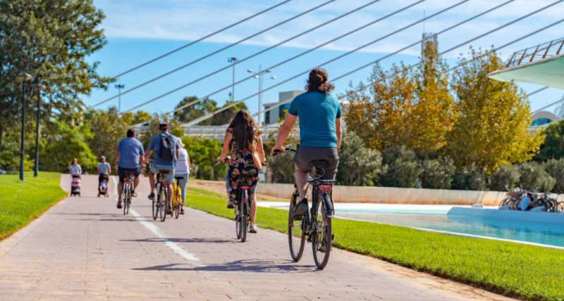 Ciclistas en una ruta turstica | EPDA