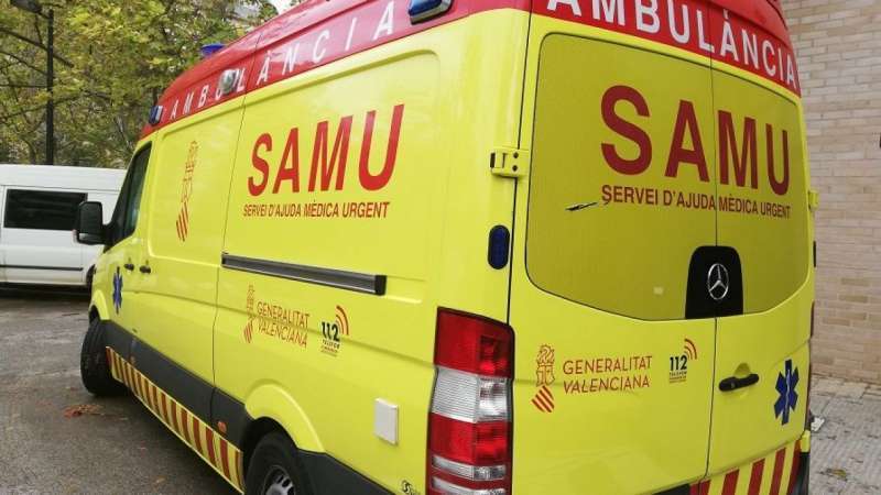 Imagen de archivo de una ambulancia del SAMU. /EPDA