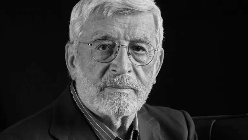 Antonio Mayor S�nchez.  EPDA