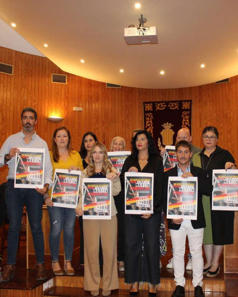 La oposicin pide la dimisin del concejal. EPDA